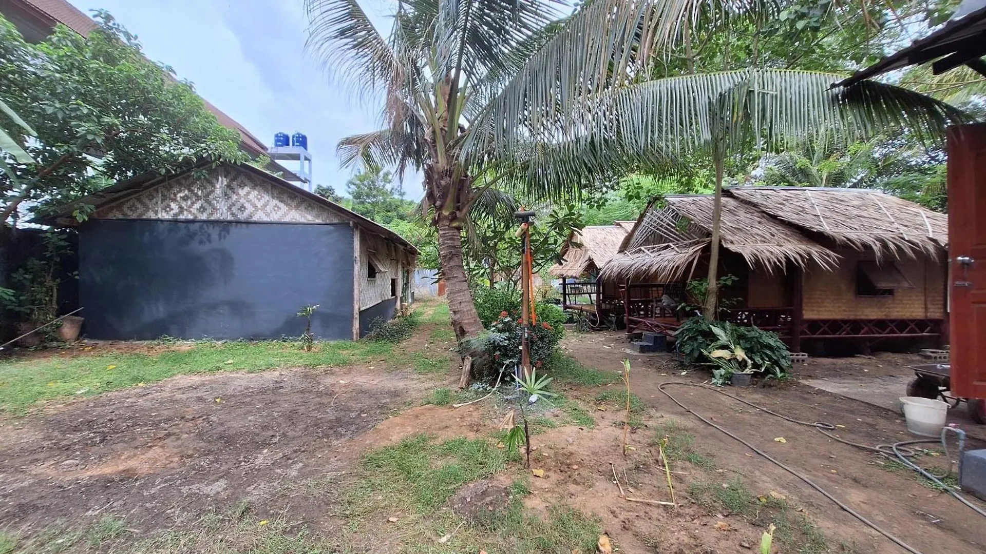 Albergue Community Guesthouse Longbeach Ban Ai Dao