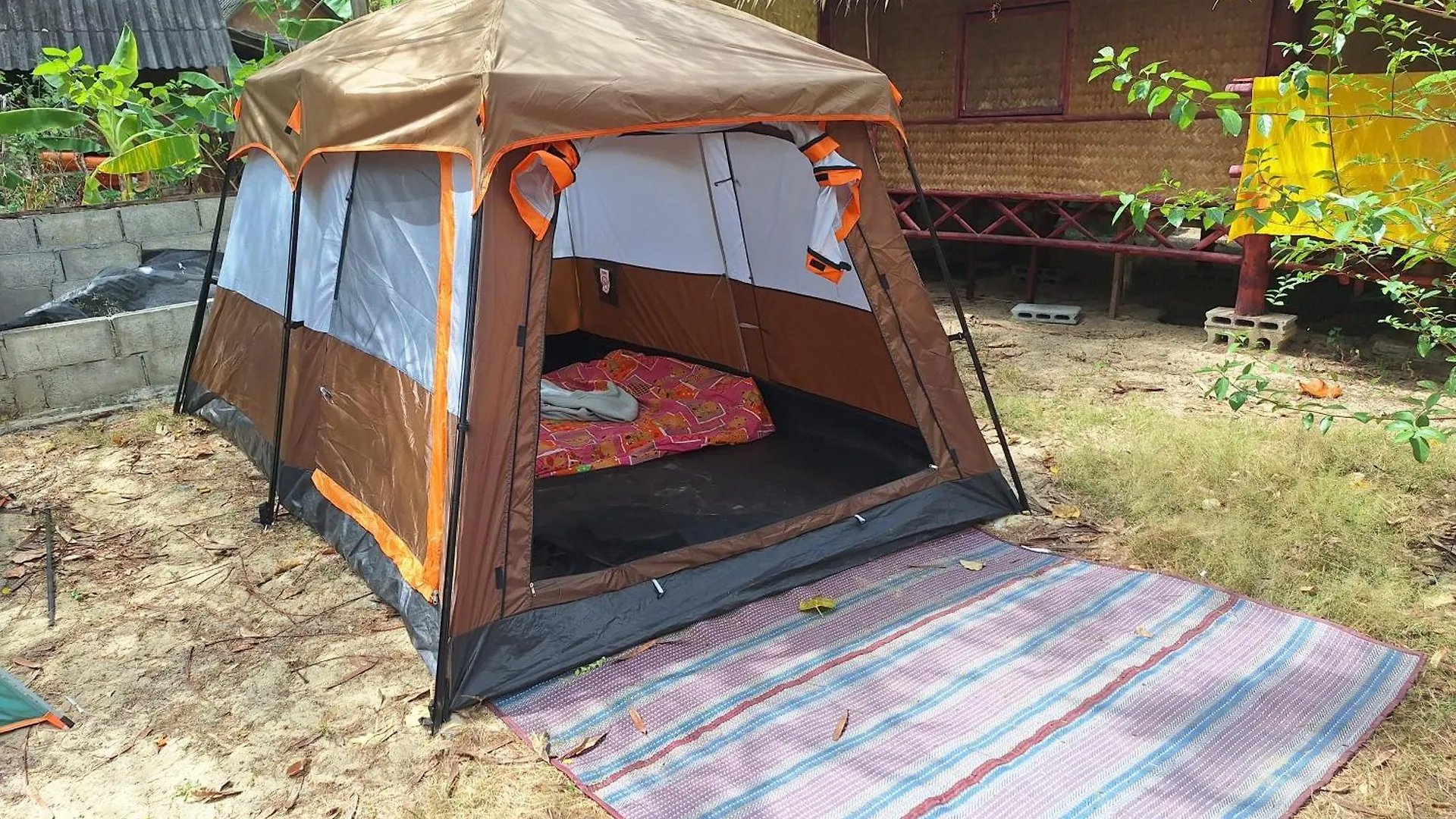 אכסניה Ban Ai Dao Community Guesthouse Longbeach